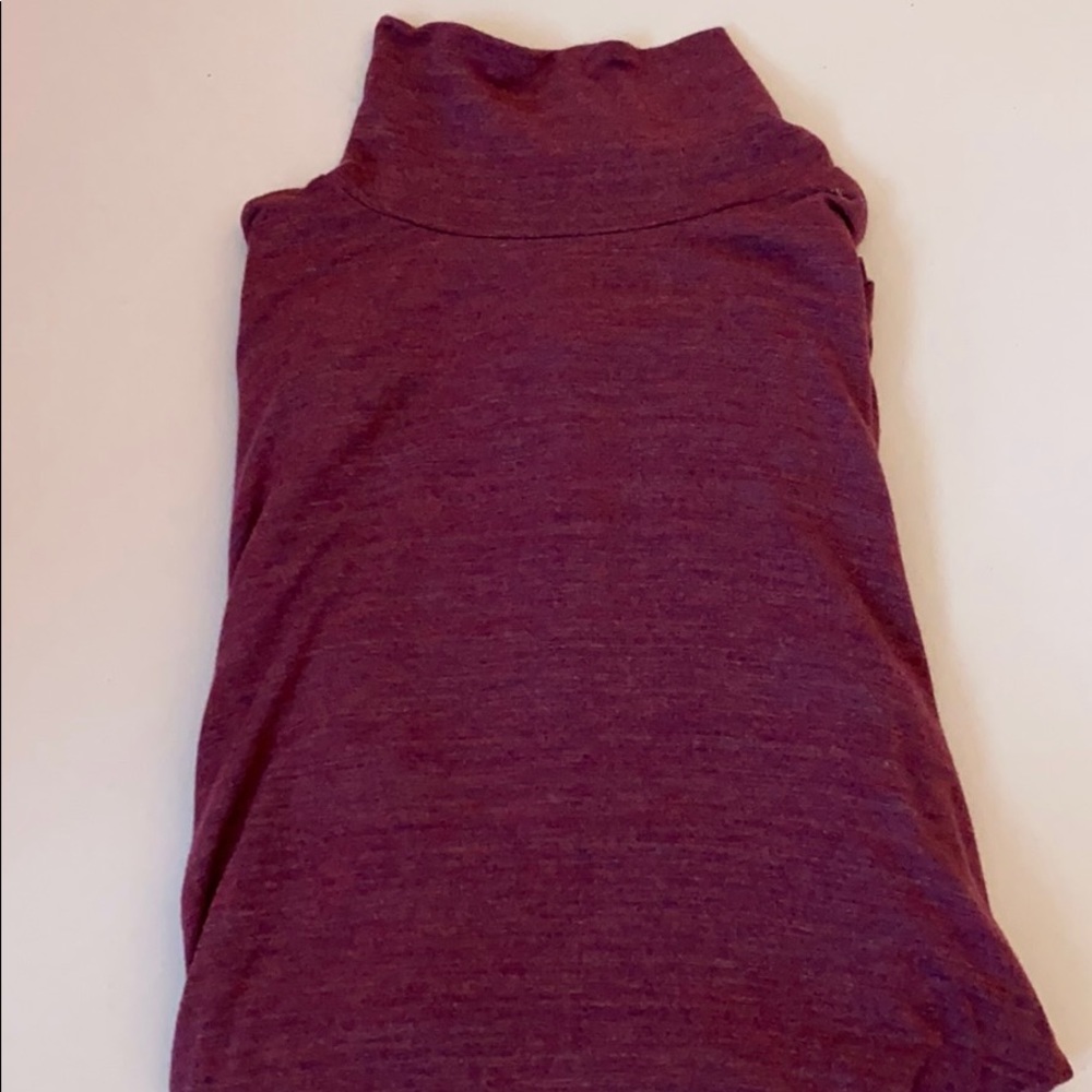 Long sleeve sweater. Super Soft!